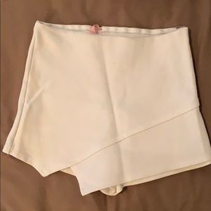 White skort